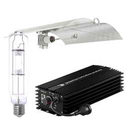 Grow Light Kit 600w Digital Ballast, Metal Halide Lamp & Medium Avenger Reflector Adjust-A-Wings